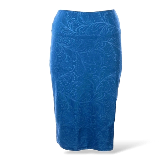 ⭐ Lularoe Blue Pull-on Midi Skirt Like New - Picture 2 of 5